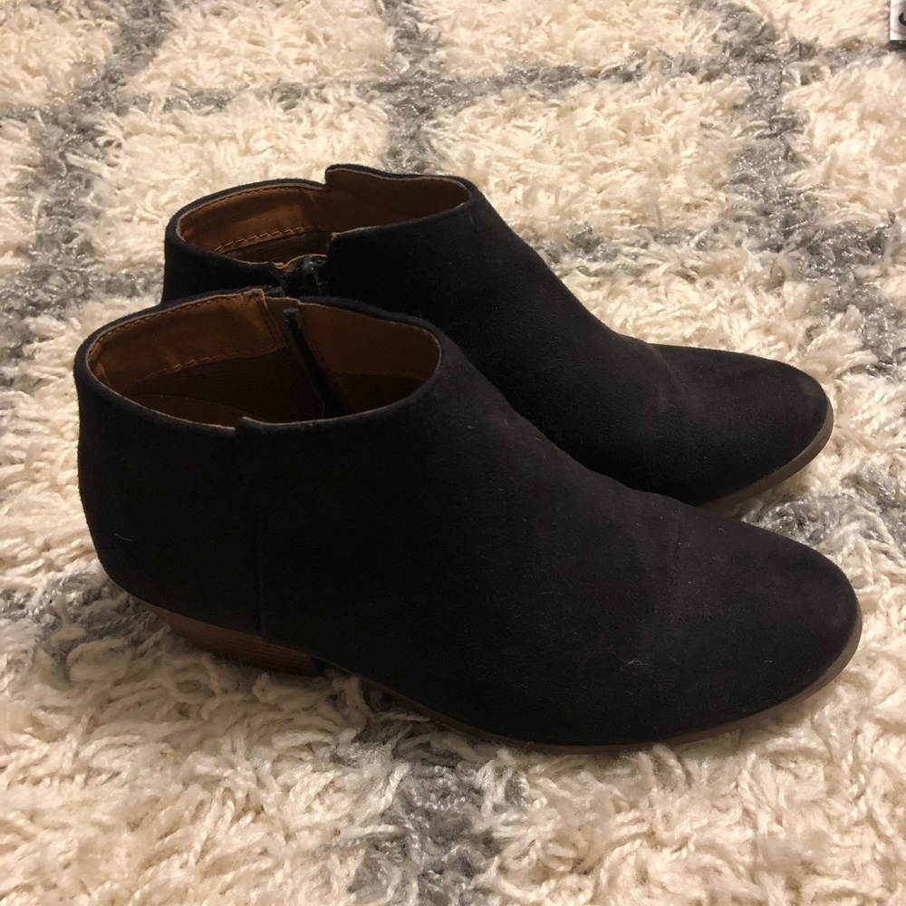 Black booties